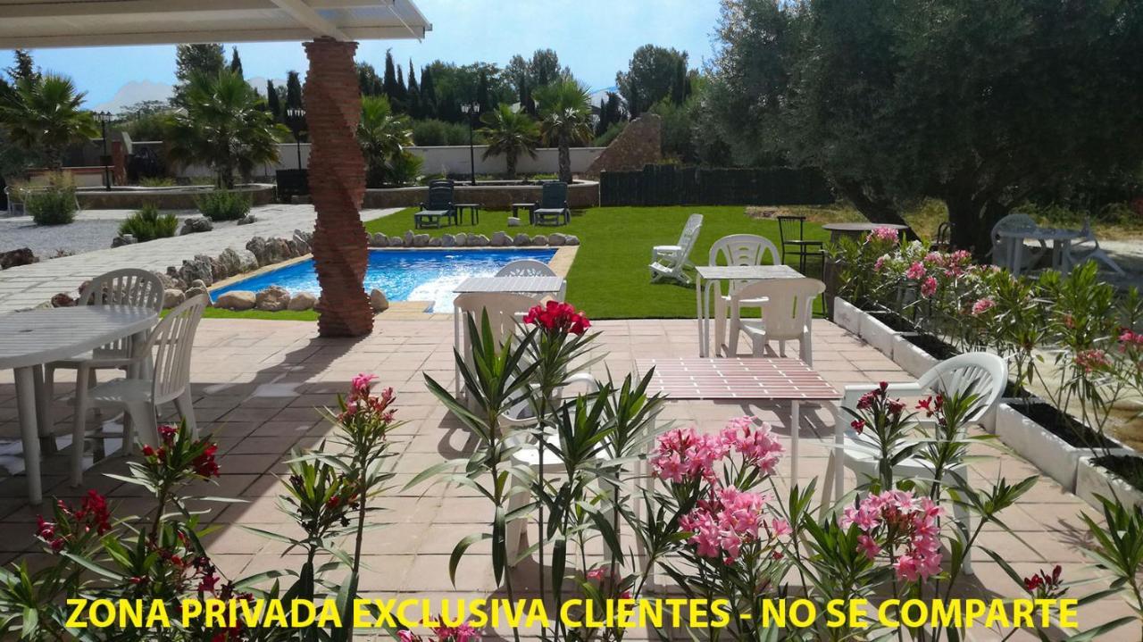 Villa Capricho De Luna Caparacena المظهر الخارجي الصورة